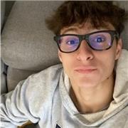 Doy clases particulares de matemáticas de primaria, la ESO y Bachillerato. He terminado bachillerato con un 9 de media en matemáticas y se lo duro que es el curso y se las mejores tácticas de aprendizaje para ser eficiente